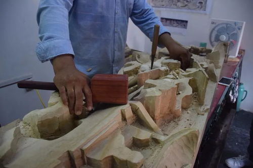 颈椎痛引起头晕呕吐吃什么药 颈椎痛引起头晕呕吐吃什么药