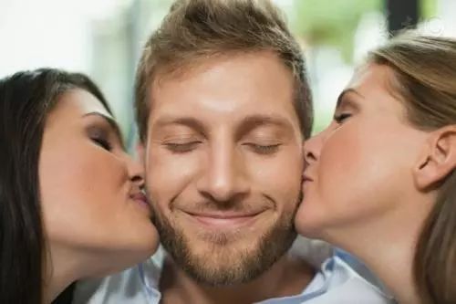 何炅老婆王菁结婚现场 何炅老婆王菁结婚现场