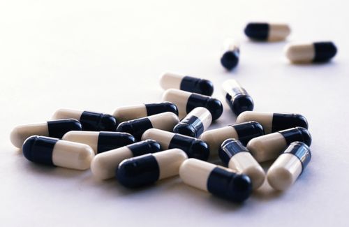 神经麻痹症出现什么症状 神经麻痹症出现什么症状